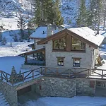 Charme Muontain * Ponte Di Legno