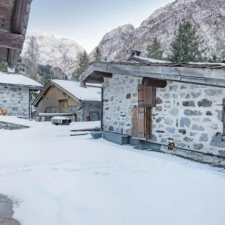 Charme Mountain Villa *